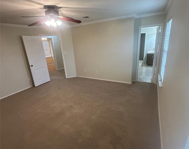 731 Abundance Ln - Photo Thumbnail 20