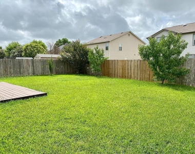731 Abundance Ln - Photo Thumbnail 25