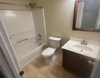 731 Abundance Ln - Photo Thumbnail 11