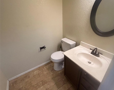 731 Abundance Ln - Photo Thumbnail 8