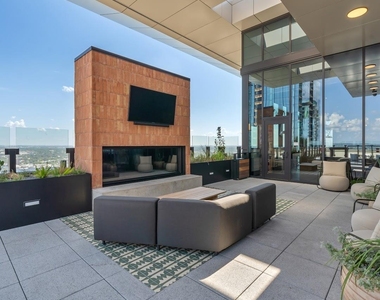 84 East Ave - Photo Thumbnail 12