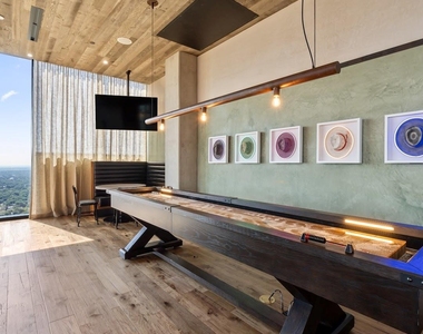 84 East Ave - Photo Thumbnail 14