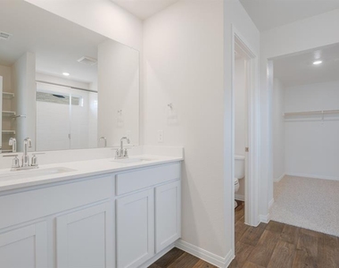 14021 Feinstein St - Photo Thumbnail 14