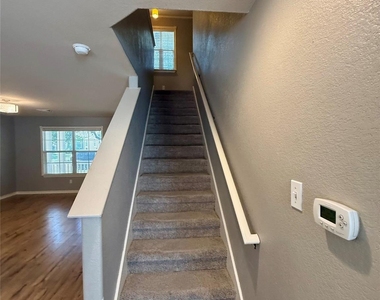 712 Alamo Plaza Dr - Photo Thumbnail 13