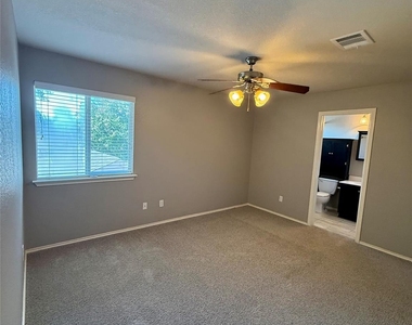 712 Alamo Plaza Dr - Photo Thumbnail 15
