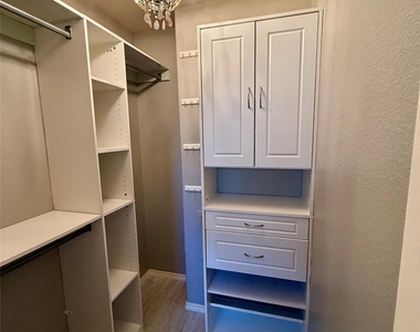 712 Alamo Plaza Dr - Photo Thumbnail 18