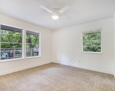 2903b Edgewater Dr - Photo Thumbnail 6