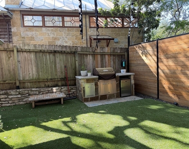 3709 Meredith St - Photo Thumbnail 28