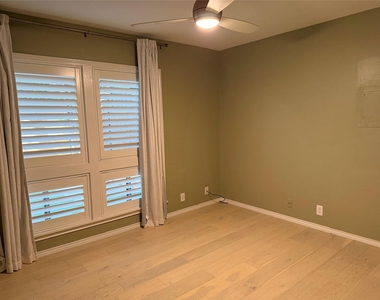 3709 Meredith St - Photo Thumbnail 31