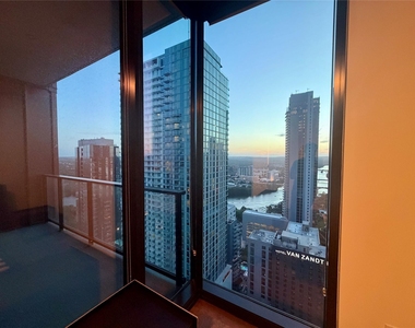 84 N East Ave - Photo Thumbnail 15