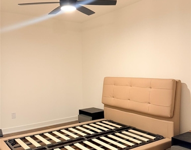 84 N East Ave - Photo Thumbnail 7