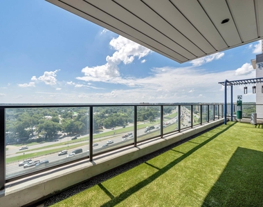 84 N East Ave - Photo Thumbnail 21