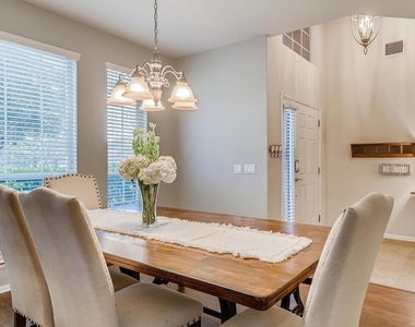 461 Sweet Gum Dr - Photo Thumbnail 5