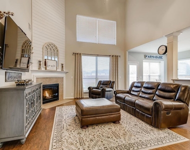 461 Sweet Gum Dr - Photo Thumbnail 4