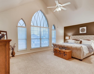 461 Sweet Gum Dr - Photo Thumbnail 12