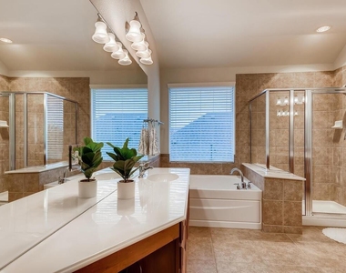 461 Sweet Gum Dr - Photo Thumbnail 13