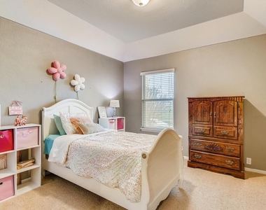 461 Sweet Gum Dr - Photo Thumbnail 17