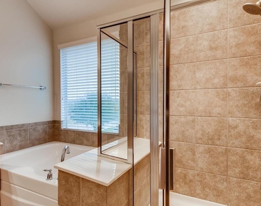 461 Sweet Gum Dr - Photo Thumbnail 14