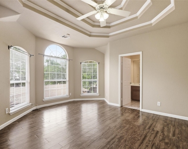 915 Vargas Rd - Photo Thumbnail 17