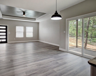 121 S Kanaio Dr - Photo Thumbnail 4