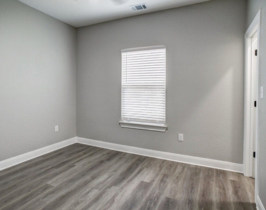 121 S Kanaio Dr - Photo Thumbnail 13