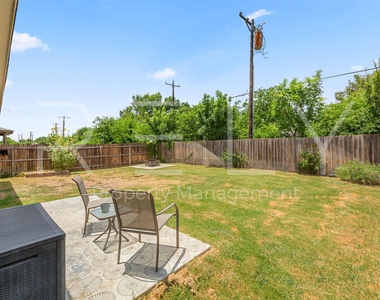 1600 Cliffbrake Way - Photo Thumbnail 31