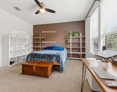 1600 Cliffbrake Way - Photo Thumbnail 25