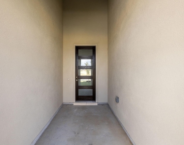 320 Coral Gate Trl - Photo Thumbnail 2