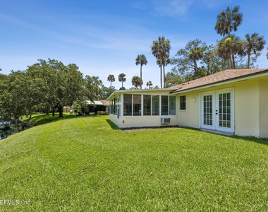 599 Alhambra Lane N - Photo Thumbnail 33