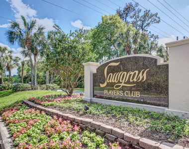599 Alhambra Lane N - Photo Thumbnail 1