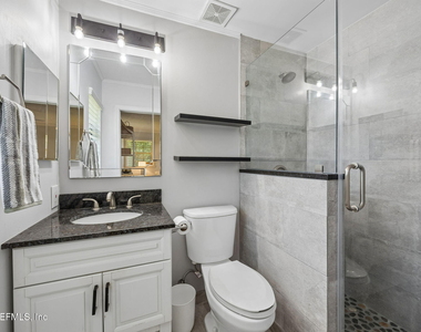 599 Alhambra Lane N - Photo Thumbnail 28