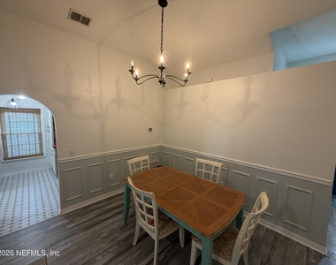 11058 Miata Court - Photo Thumbnail 2
