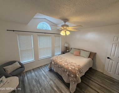 11058 Miata Court - Photo Thumbnail 6