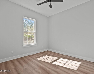 543 Palmetto Bluff Rd Road - Photo Thumbnail 17