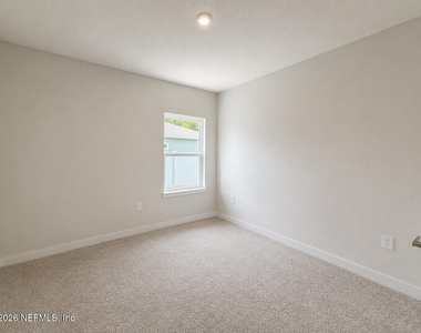 484 Foal Ridge Drive - Photo Thumbnail 7