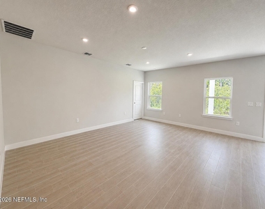484 Foal Ridge Drive - Photo Thumbnail 6