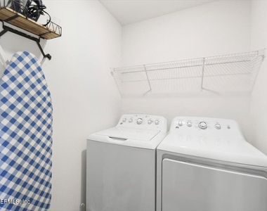 35 Carmella Court - Photo Thumbnail 16