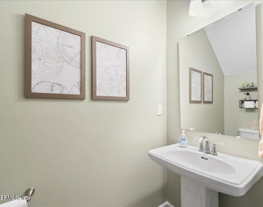 35 Carmella Court - Photo Thumbnail 4
