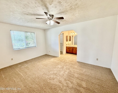 1745 Patricia Lane - Photo Thumbnail 6