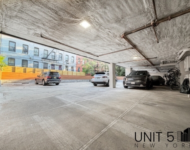 1312 Lincoln Place - Photo Thumbnail 14