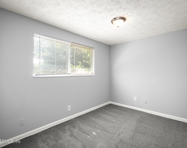 5153 Seaboard Avenue - Photo Thumbnail 16