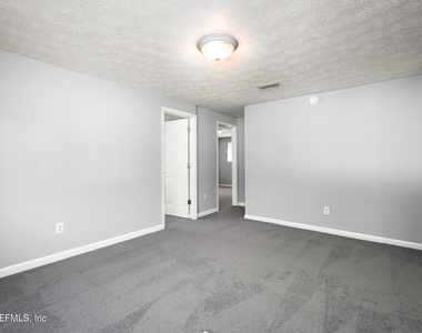 5153 Seaboard Avenue - Photo Thumbnail 4