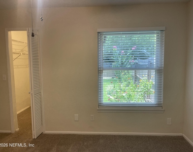11432 Skipjack Way S - Photo Thumbnail 11