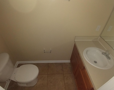 1106 Southern Mill Court - Photo Thumbnail 4