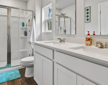 14532 Macadamia Lane - Photo Thumbnail 36