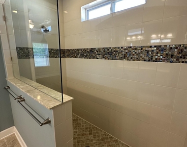 247 Paradise Valley Drive - Photo Thumbnail 12