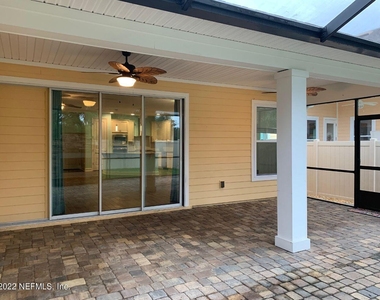 247 Paradise Valley Drive - Photo Thumbnail 21