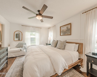 511 Chancellor Drive - Photo Thumbnail 23