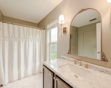 511 Chancellor Drive - Photo Thumbnail 30