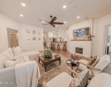 511 Chancellor Drive - Photo Thumbnail 13
